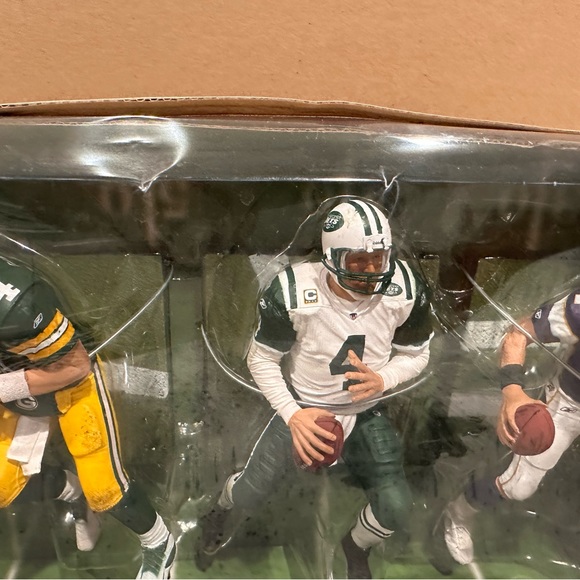 Brett Favre Through The Years Collectable Action Figures - Picture 10 of 11